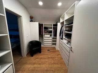 Einfamilienhaus Erftstadt - 7 Zimmer, 173 m&sup2;, 2.150&euro; | Angebot:26025203