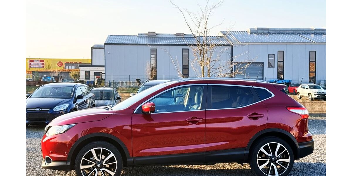 Nissan Qashqai 68.800 km 16.750 &euro; Düren 52351