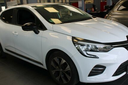Renault Clio 1.0 SCe 65 Evolution 28.633 km 12.980 &euro; Euskirchen 53881