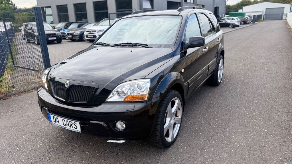Kia Sorento 156.000 km 5.900 &euro; Troisdorf (10 km Köln-Bonn Airport) 53842