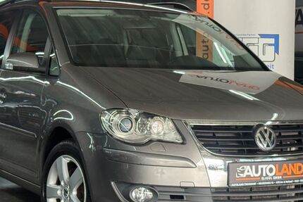 VW Touran 192.000 km 5.999 &euro; Troisdorf 53842