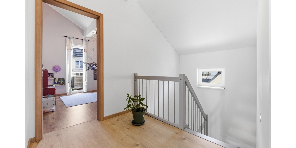 Mit 3D: Neuwertig - Nachhaltig - Stilvoll -Einfamilienhaus mit Platz für Ihre Familie und moderner Technik - Einfamilienhaus Düren Mariaweiler-Hoven | Angebot:25380713