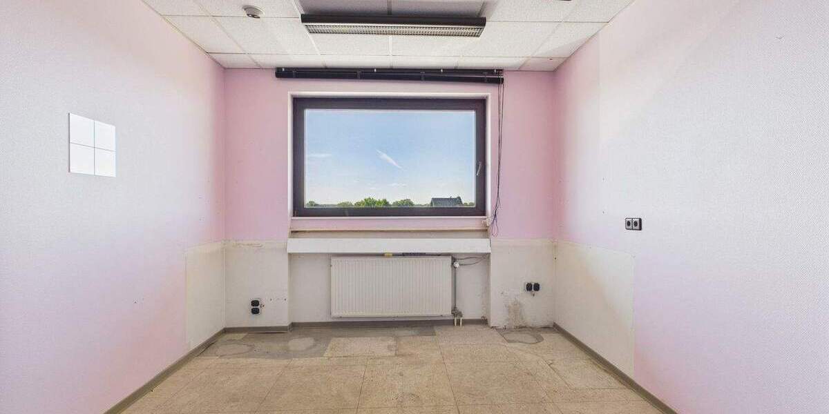 Gewerbeobjekt Weilerswist - 6 Zimmer, 112 m&sup2;, 204.000&euro; | Angebot:25734196