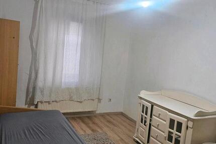 Wohnung Bornheim - 1 Zimmer, 14 m&sup2;, 480&euro; | Angebot:26038170