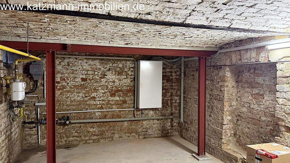 Gewerbeobjekt Kerpen Brüggen - 1 Zimmer, 202 m&sup2;, 370.000&euro; | Angebot:25749015