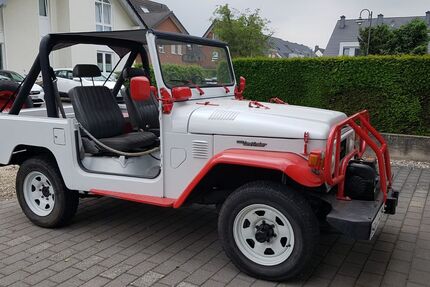 Toyota Land Cruiser 132.000 km 16.600 &euro; Troisdorf 53844