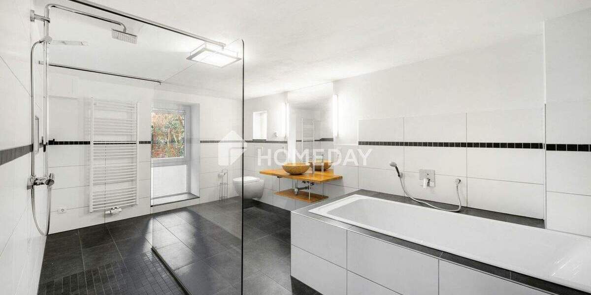 Etagenwohnung Bonn Kessenich - 2 Zimmer, 137 m&sup2;, 449.000&euro; | Angebot:25689678