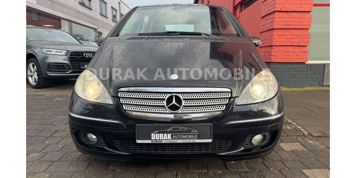 Mercedes-Benz A 180 240.500 km 1.699 &euro; Siegburg 53721
