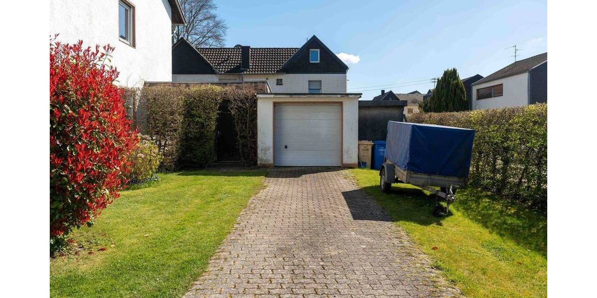 Doppelhaushälfte Bonn / Niederholtorf Niederholtorf - 5 Zimmer, 133 m&sup2;, 498.000&euro; | Angebot:26080038