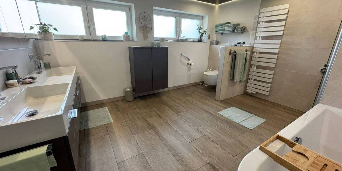 Einfamilienhaus Köln Wahnheide - 1 Zimmer, 469 m&sup2;, 1.600.000&euro; | Angebot:25694143