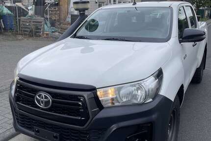 Toyota Hilux 71.700 km 23.500 &euro; Elsdorf 50189