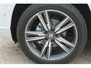 Seat Ateca FR 1,5 TSi DSG Navi AHK Standh LED 12.000 km 32.350 &euro; Bonn 53225