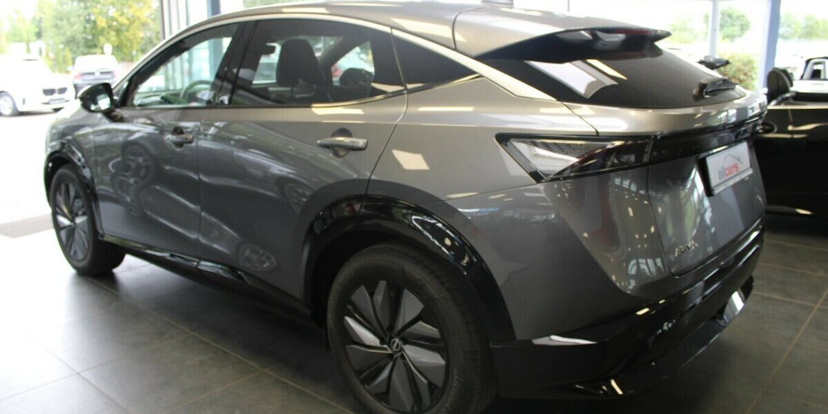 Nissan Ariya 87 kWh Advance Pack 3.805 km 33.980 &euro; Euskirchen 53881