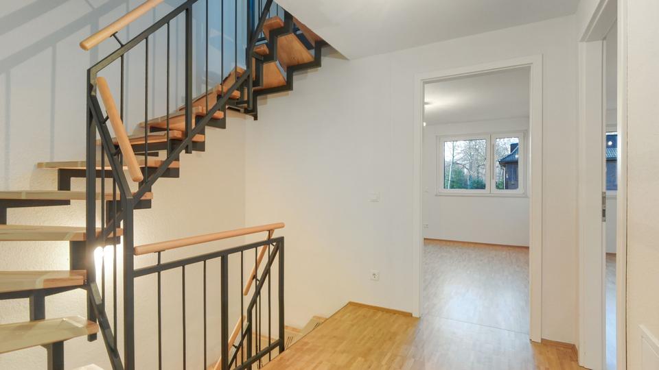 Doppelhaushälfte Pulheim - 5 Zimmer, 197 m&sup2;, 2.650&euro; | Angebot:26477215