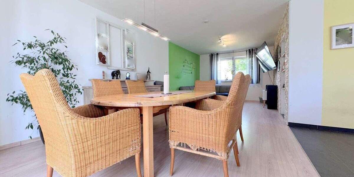 Doppelhaushälfte Bonn Geislar - 5 Zimmer, 165 m&sup2;, 599.000&euro; | Angebot:25678033