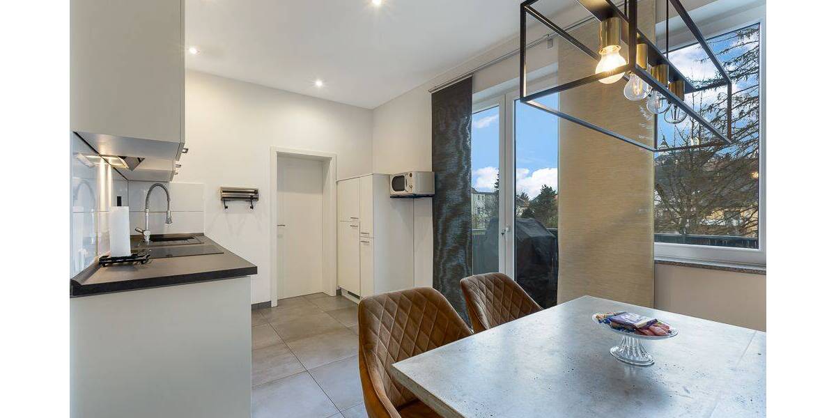 Mehrfamilienhaus, Wohnhaus Siegburg - 6 Zimmer, 237 m&sup2;, 592.000&euro; | Angebot:26043402