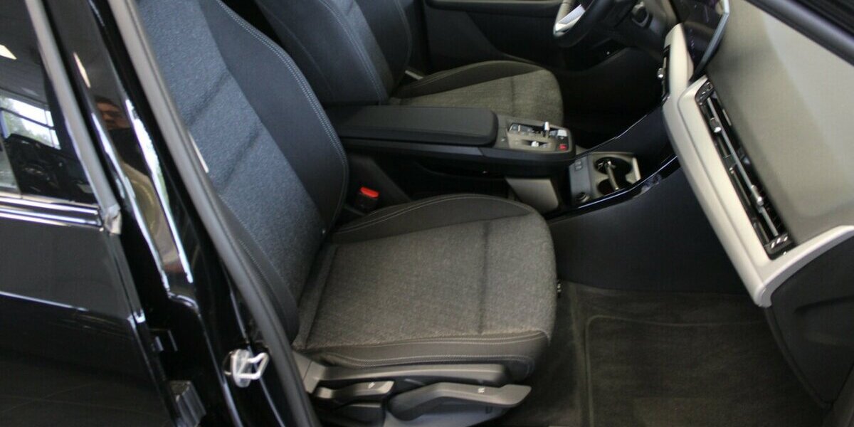 BMW 216 Active Tourer Aut, 10.776 km 25.980 &euro; Euskirchen 53881
