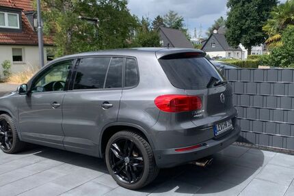 VW Tiguan 72.000 km 12.300 &euro; Leverkusen 51379