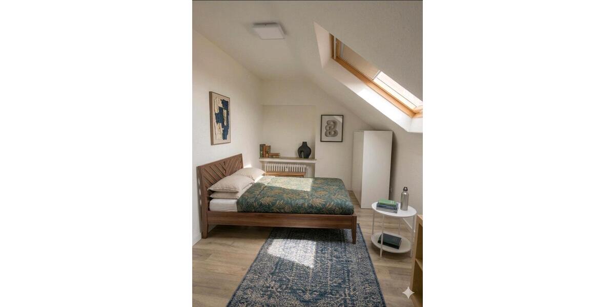 Dachgeschoßwohnung Köln - 1 Zimmer, 20 m&sup2;, 150&euro; | Angebot:25371630