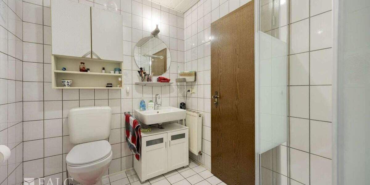 Doppelhaushälfte Bergheim Fliesteden - 6 Zimmer, 160 m&sup2;, 399.000&euro; | Angebot:25696533