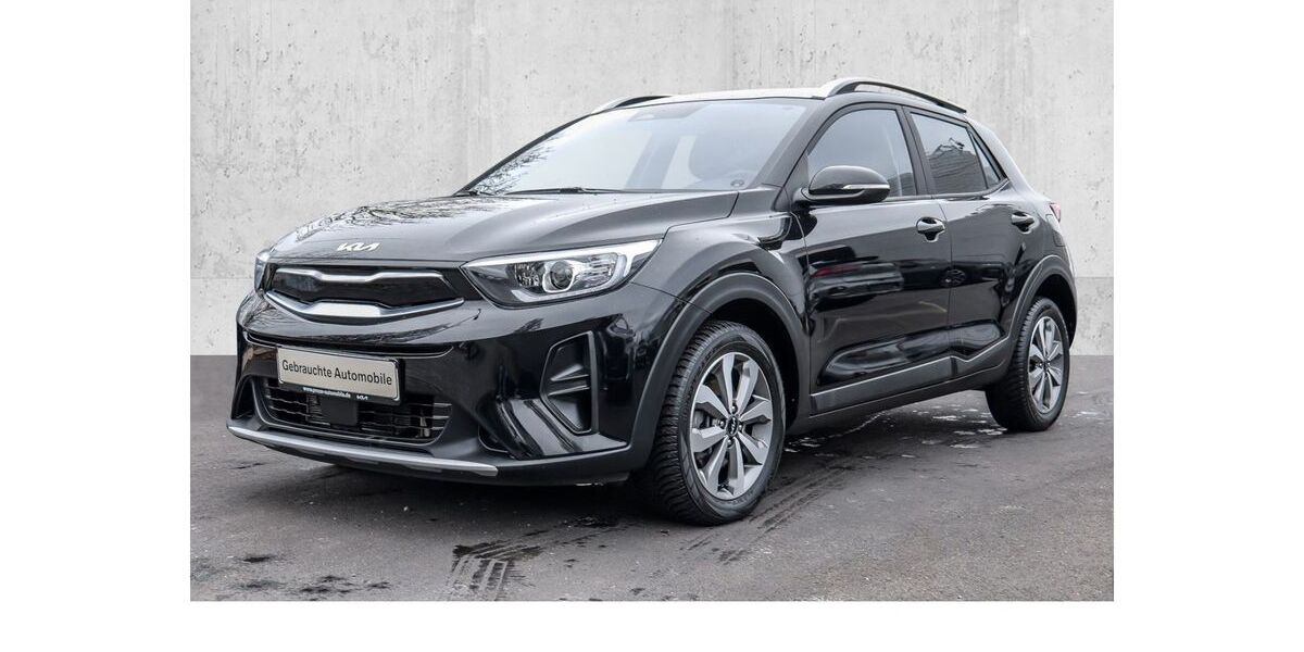 Kia Stonic 24.659 km 18.495 &euro; Köln 50858