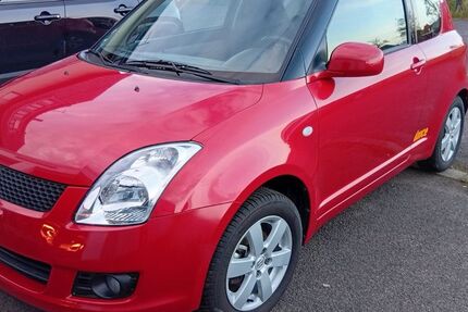 Suzuki Swift 47.310 km 5.900 &euro; Bornheim, Rösberg 53332