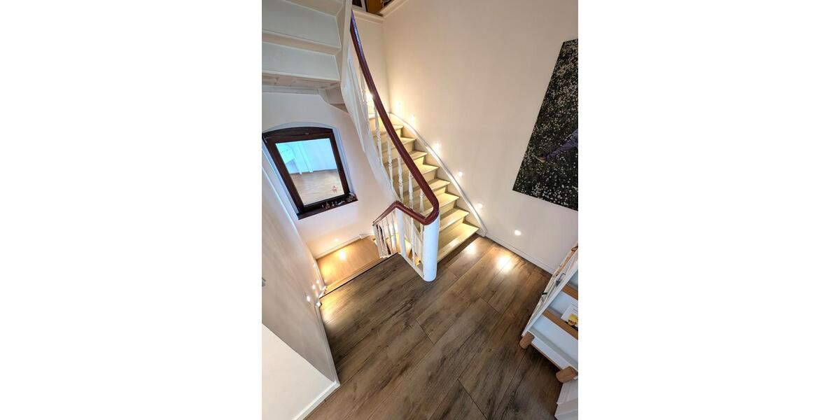 Einfamilienhaus Sankt Augustin - 6 Zimmer, 188 m&sup2;, 699.000&euro; | Angebot:24422050