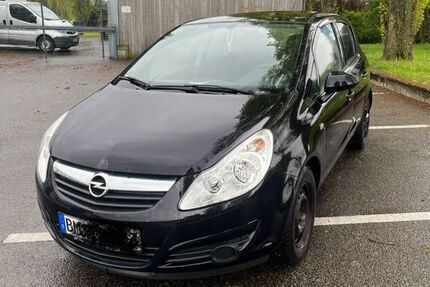 Opel Corsa 104.800 km 2.900 &euro; Bergheim 50126