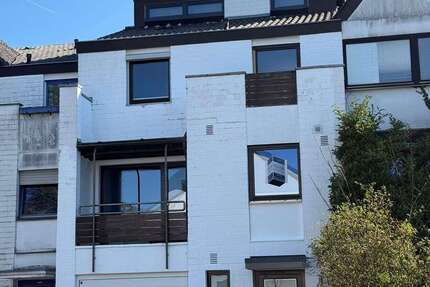 Wohnung Sankt Augustin - 5 Zimmer, 180 m&sup2;, 1.950&euro; | Angebot:26105391