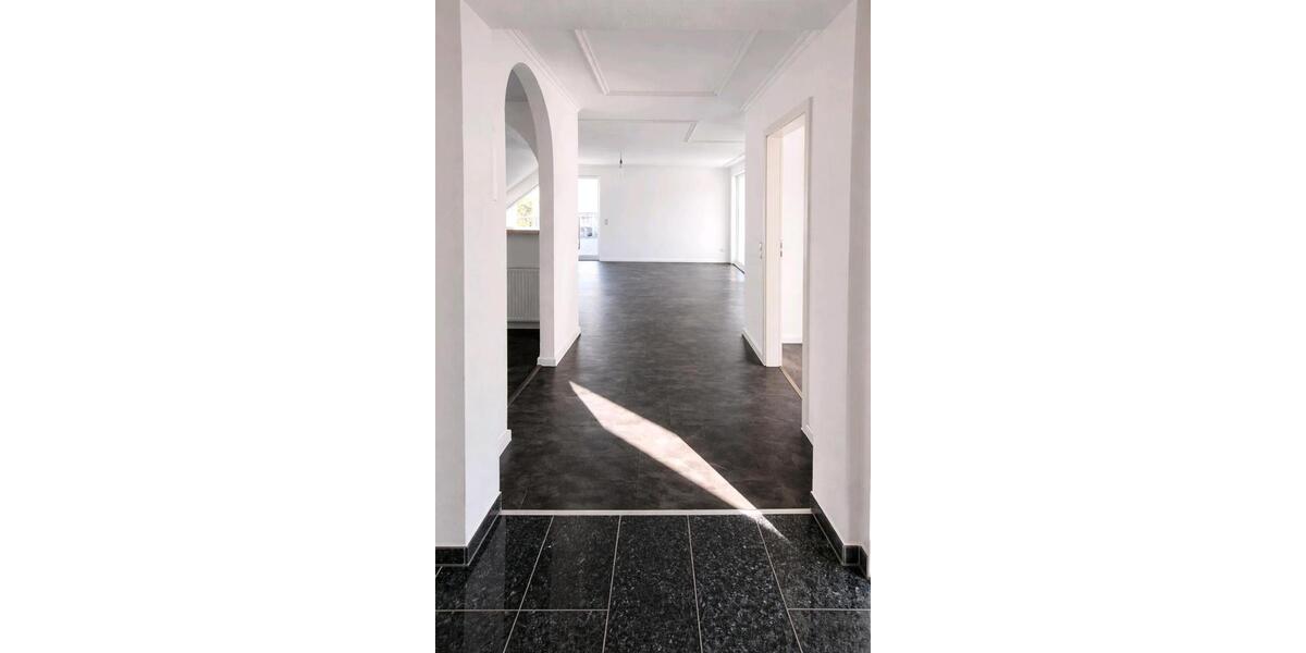 Maisonettenwohnung Düren Distelrath - 3.5 Zimmer, 98 m&sup2;, 299.800&euro; | Angebot:25906928