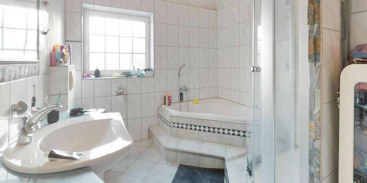 Einfamilienhaus Bedburg Rath - 4 Zimmer, 380.000&euro; | Angebot:26065374