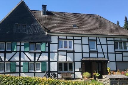 Wohnung Leverkusen Bergisch Neukirchen - 5 Zimmer, 162 m&sup2;, 375.000&euro; | Angebot:25931610