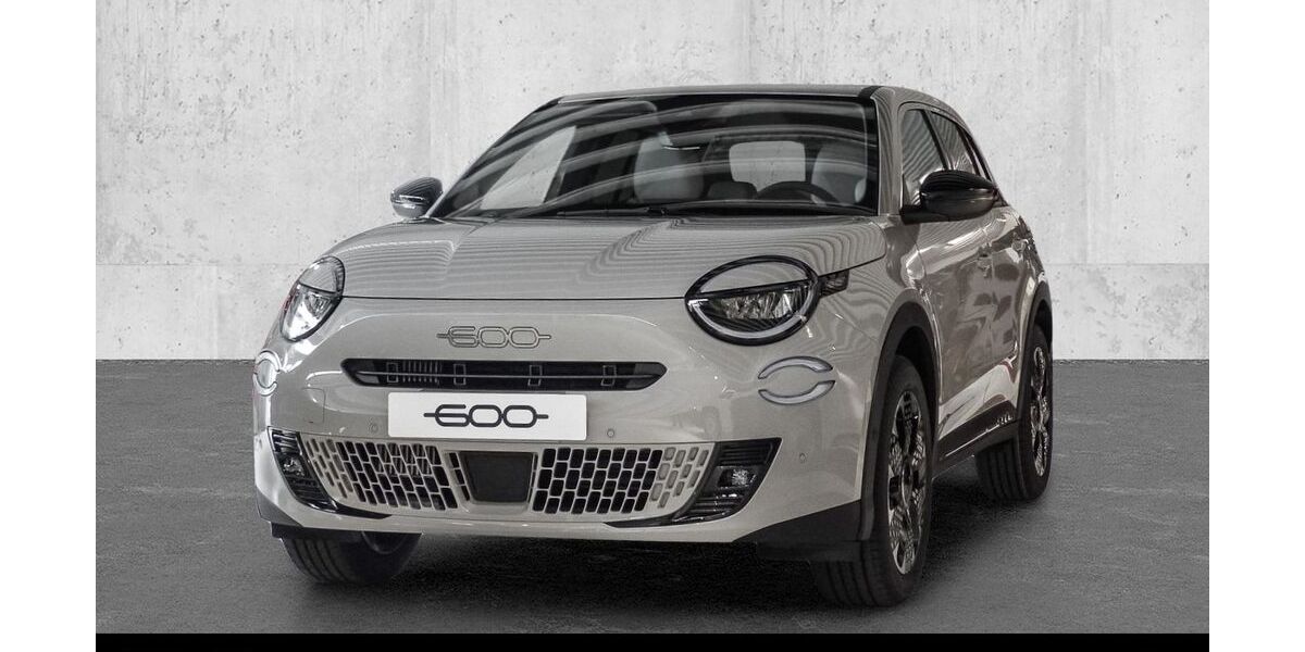 Fiat 600 14.990 km 22.475 &euro; Köln 51149