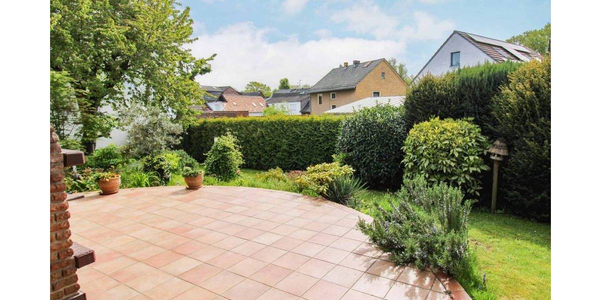 Einfamilienhaus Bergheim Fliesteden - 6 Zimmer, 145 m&sup2;, 575.000&euro; | Angebot:26862668