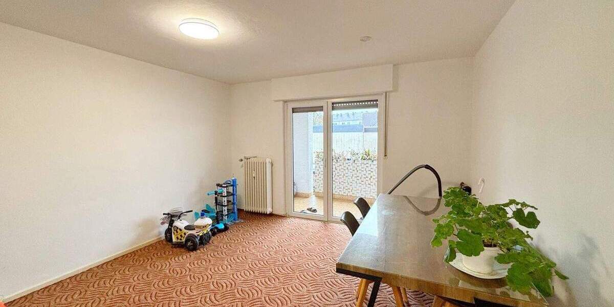 Etagenwohnung Leverkusen Rheindorf - 4 Zimmer, 101 m&sup2;, 268.000&euro; | Angebot:25665874