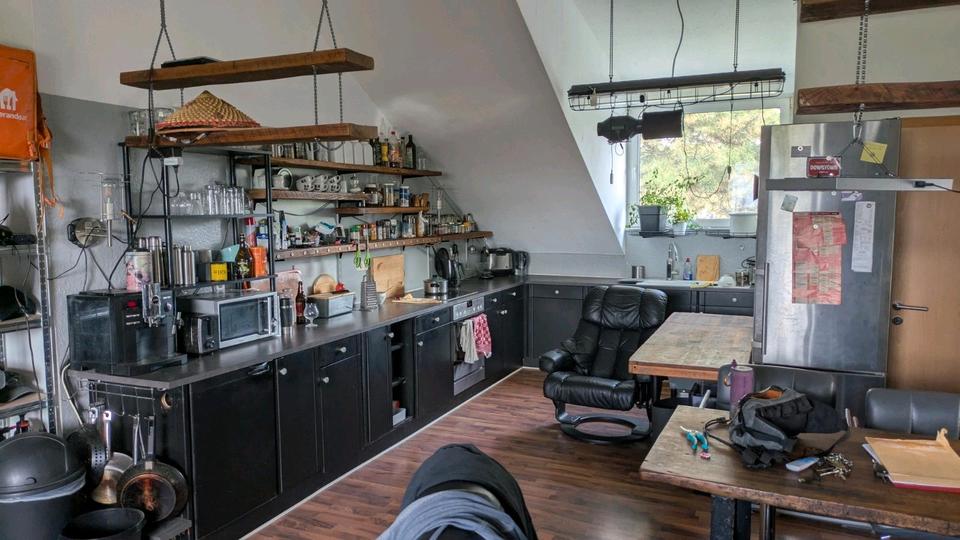 Dachgeschoßwohnung Pulheim - 3 Zimmer, 80 m&sup2;, 850&euro; | Angebot:25714490