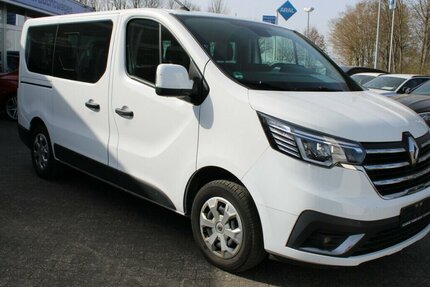 Renault Trafic Blue dCi 150 - 8-Sitzer - AHK - 124.312 km 23.980 &euro; Euskirchen 53881