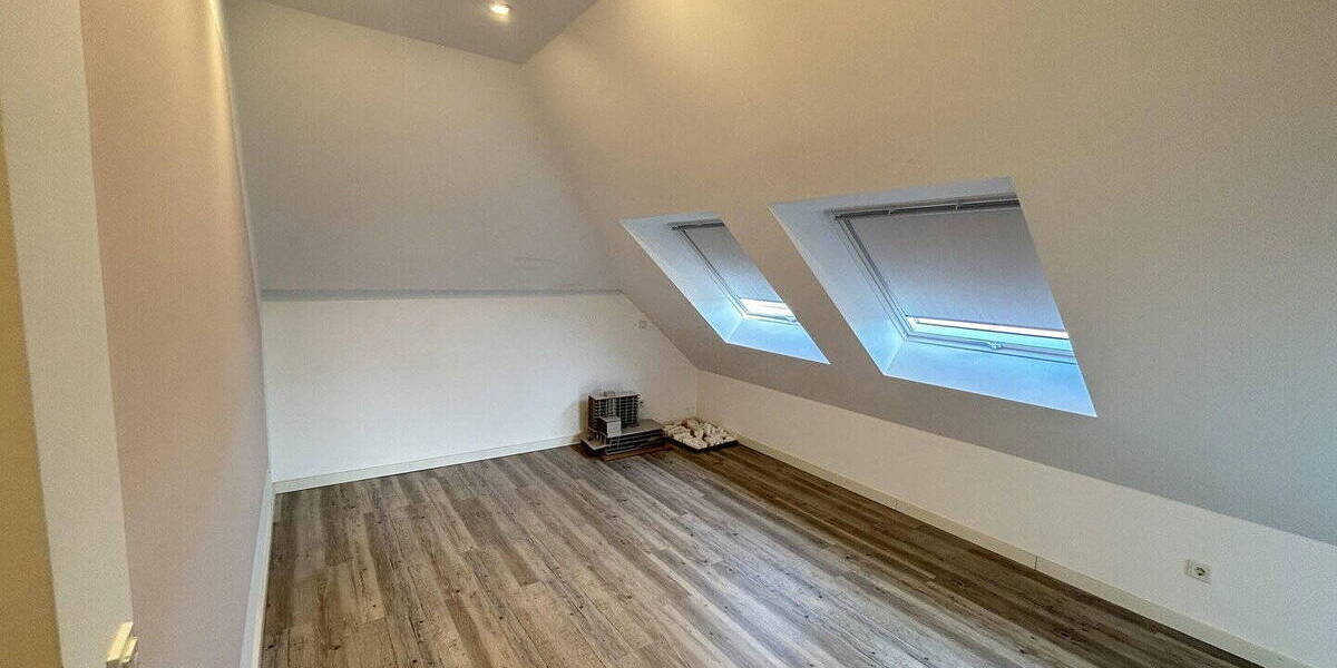 Etagenwohnung Troisdorf Müllekoven - 5 Zimmer, 226 m&sup2;, 890.000&euro; | Angebot:26117835