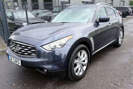 INFINITI FX 133.000 km 10.900 &euro; Troisdorf 53842