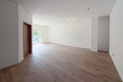Wohnung Niederkassel Lülsdorf - 3 Zimmer, 77 m&sup2;, 1.050&euro; | Angebot:26659715