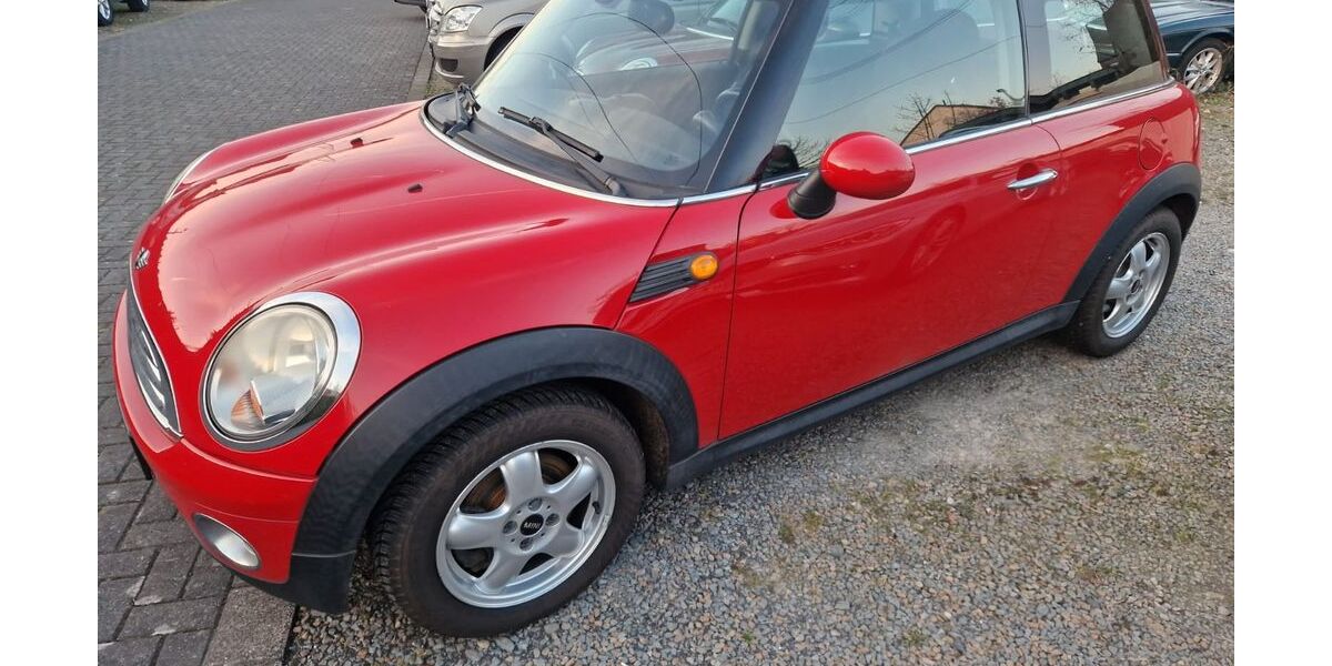 Mini ONE 178.000 km 3.400 &euro; Köln 51145