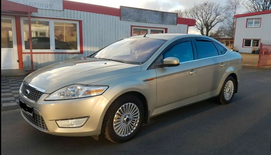 Ford Mondeo 257.653 km 3.000 &euro; Köln 51147