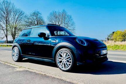 Mini Cooper SE 29.800 km 22.300 &euro; Rösrath 51503