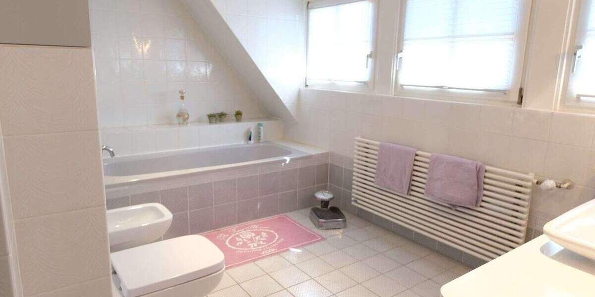 Einfamilienhaus Rösrath Pannhof - 7 Zimmer, 229 m&sup2;, 949.500&euro; | Angebot:25662756