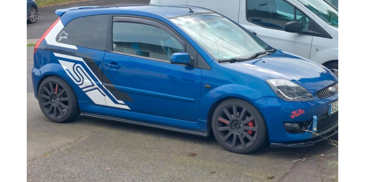 Ford Fiesta 235.000 km 4.000 &euro; Bad Münstereifel 53902