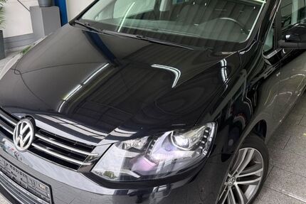 VW Sharan 143.189 km 18.990 &euro; Köln 50829