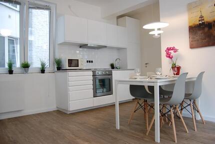 Wohnung Köln Innenstadt - 3 Zimmer, 70 m&sup2;, 2.035&euro; | Angebot:25855892