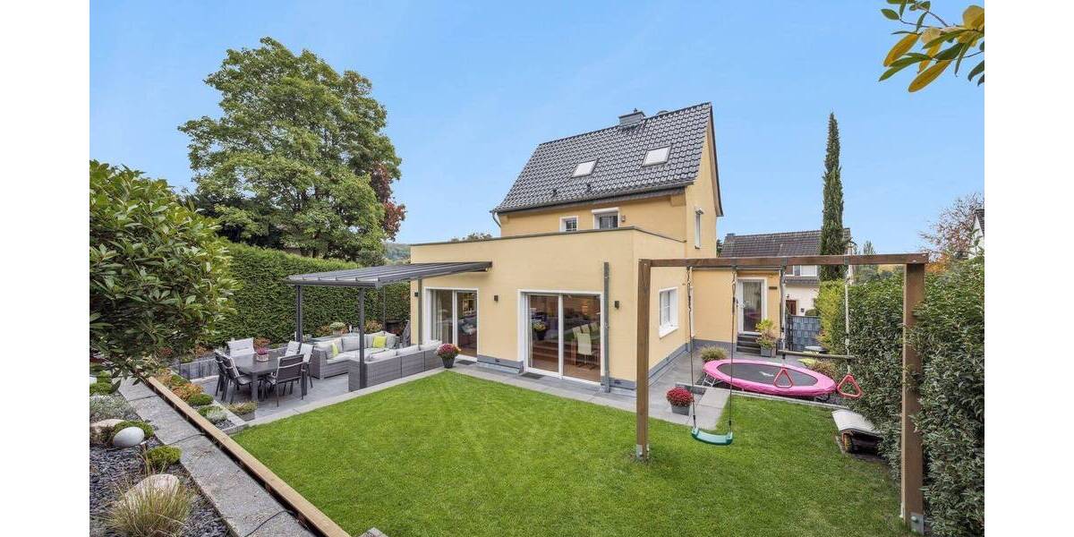 Einfamilienhaus Bonn Oberkassel - 6 Zimmer, 190 m&sup2;, 937.000&euro; | Angebot:25930102