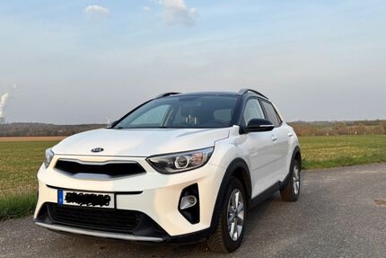Kia Stonic 62.459 km 11.499 &euro; Elsdorf 50189