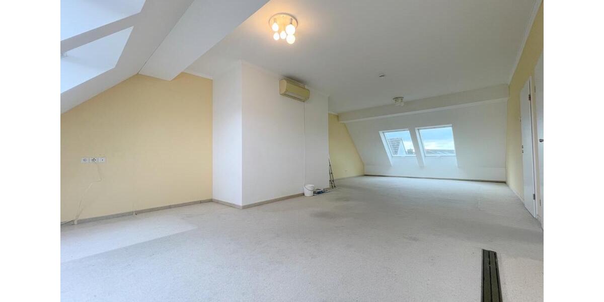 Maisonettenwohnung Troisdorf - 4 Zimmer, 158 m&sup2;, 2.000&euro; | Angebot:26048942